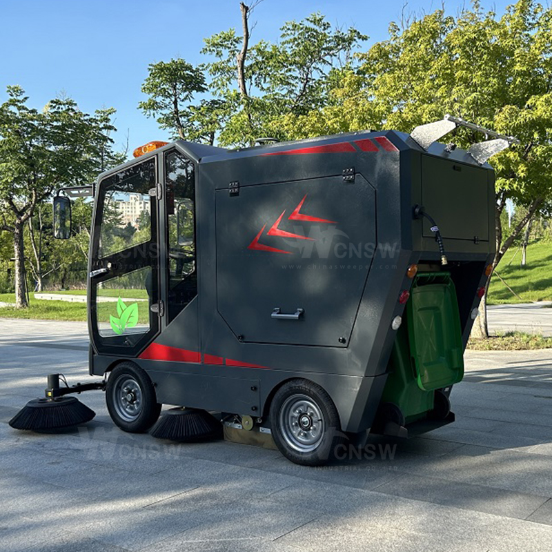 OR-S1800 240L四轮挂桶式清扫车